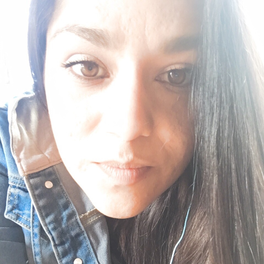 Meet your Posher, Mirna