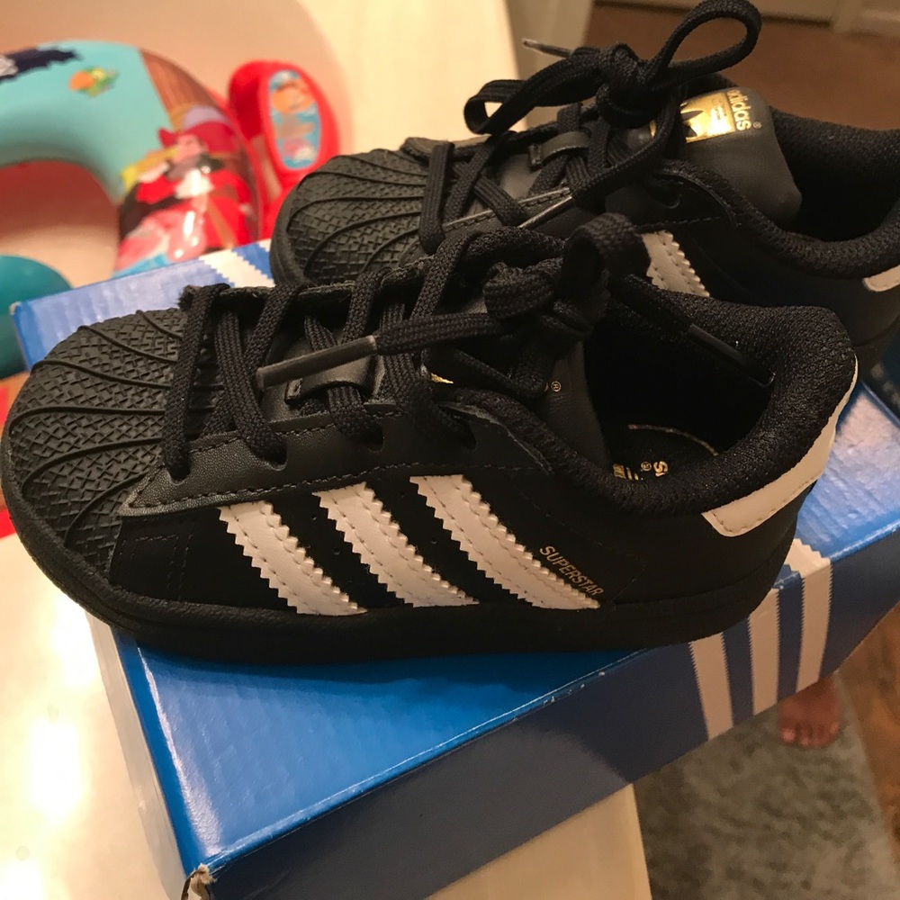 Black and white adidas originals
