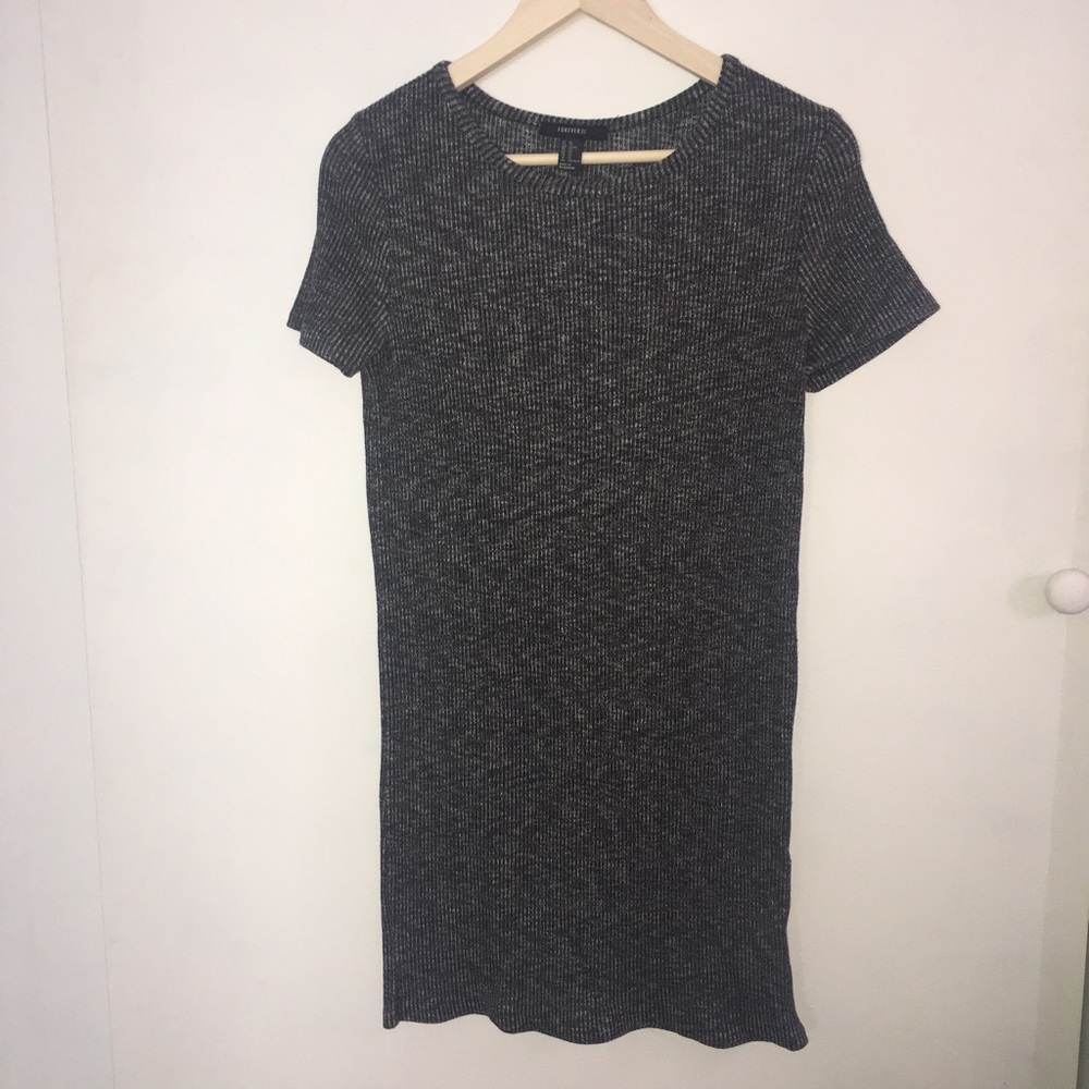 Grey T-shirt dress 👗
