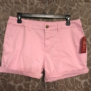 🌴Cute khaki Shorts🌼