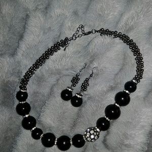 Black Diamond Pearl Statement Necklace