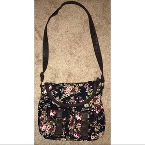 Olsenboye Floral Messenger Bag
