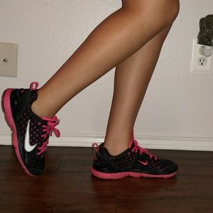 Nike Training Flex TR Black and Pink
