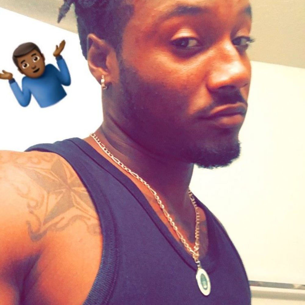 Meet your Posher, Dee