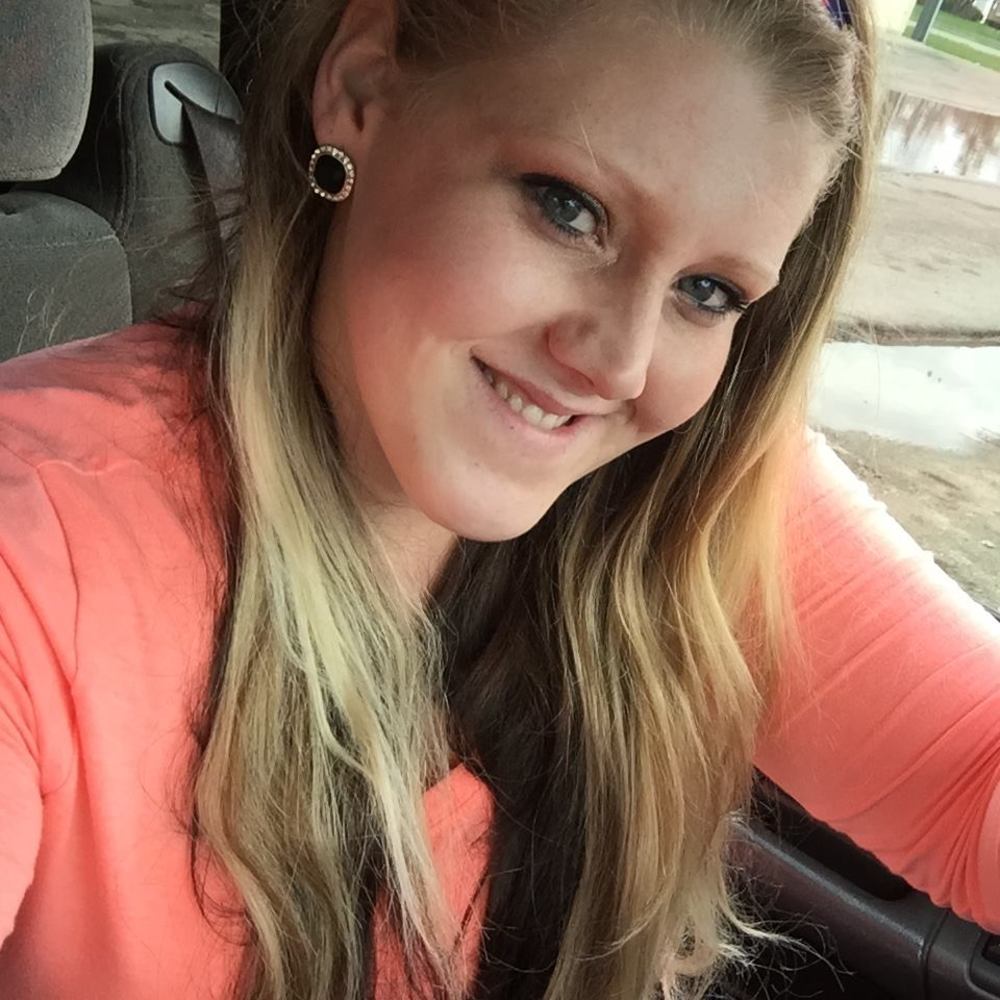 Meet your Posher, Lacie