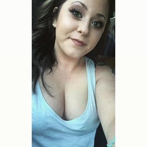 Meet your Posher, Brenna