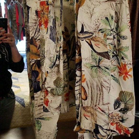 Women's  skirt with wrap around neck and back shir - Picture 1 of 1