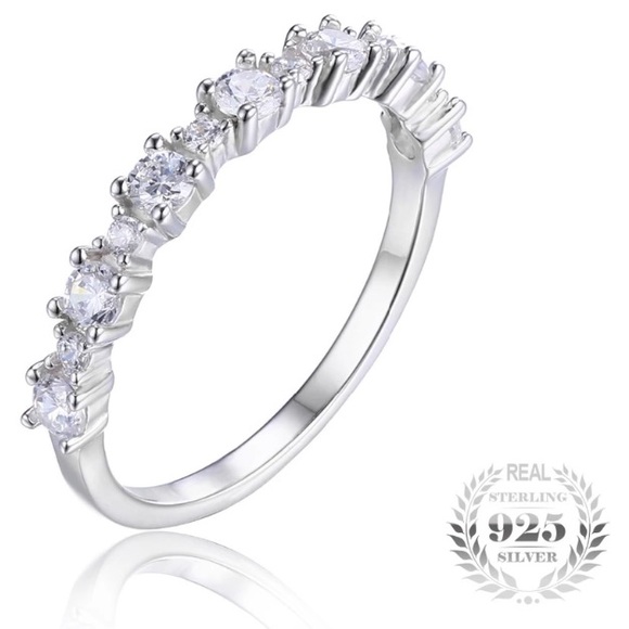 Sterling Silver CZ Ring 💍 - Picture 4 of 8