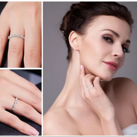 Sterling Silver CZ Ring 💍 - Picture 6 of 8