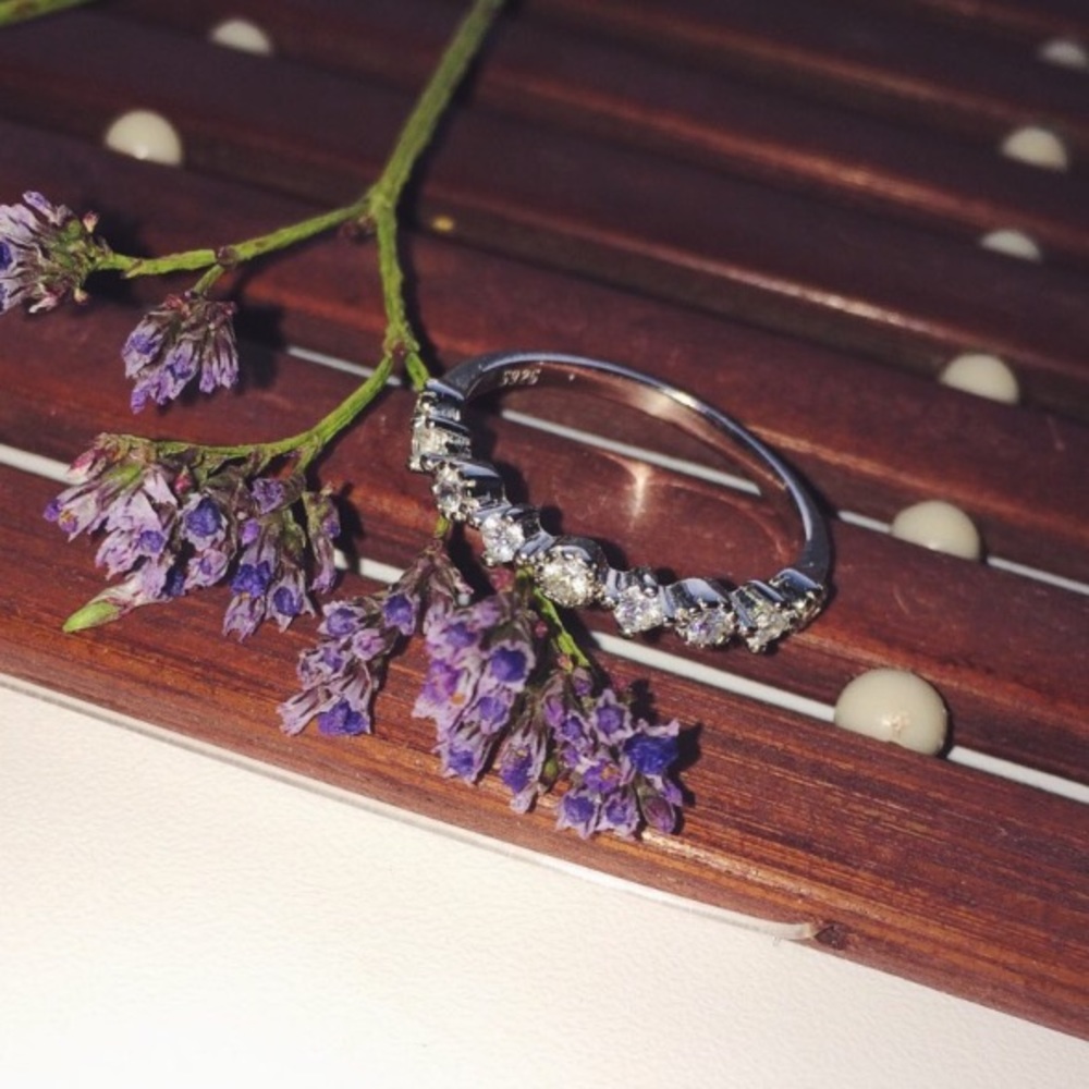 Sterling Silver CZ Classic Engagement Ring - Picture 4 of 8