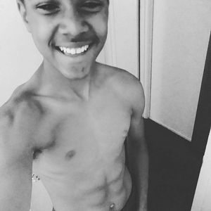 Meet your Posher, Thurman