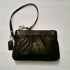 💲SOLD 💲Black Coach Wristlet