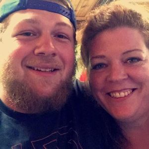 Meet your Posher, Casey