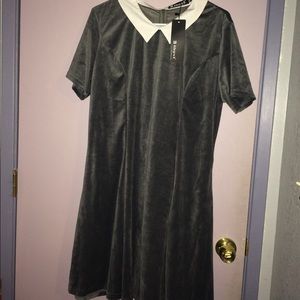 ⚜Closet Clear Out⚜ Cute Dress!