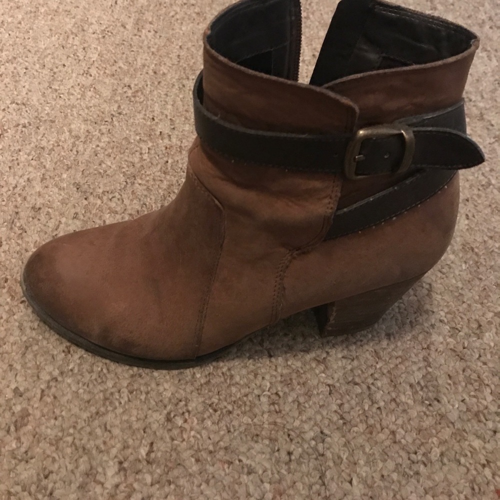 Franco Sarto tan booties