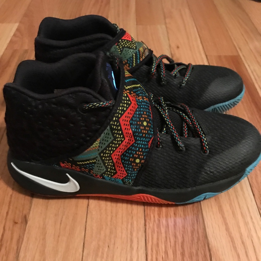 Kyrie Irving basketball Shoes