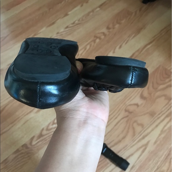 Authentic Tory Burch Flats. - Picture 3 of 6