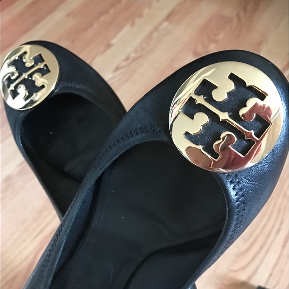 Authentic Tory Burch Flats. - Picture 4 of 6
