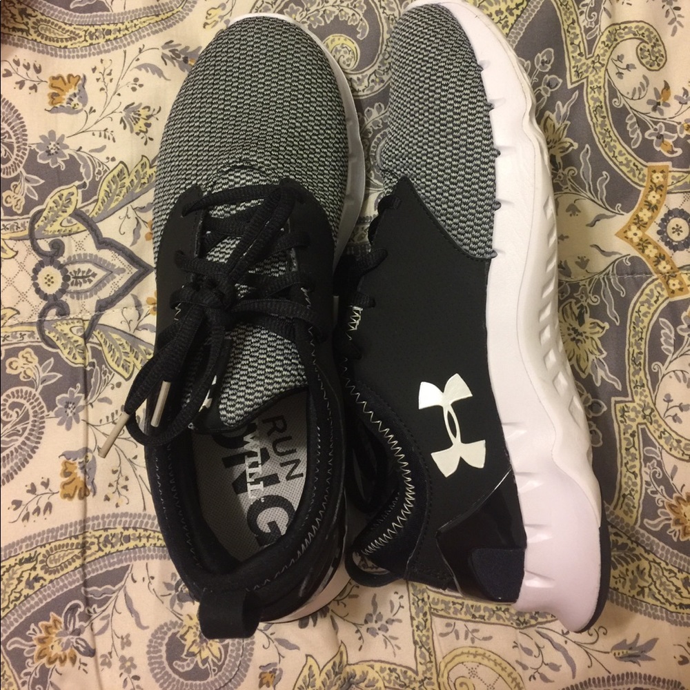 UA Women's Black Running Shoes