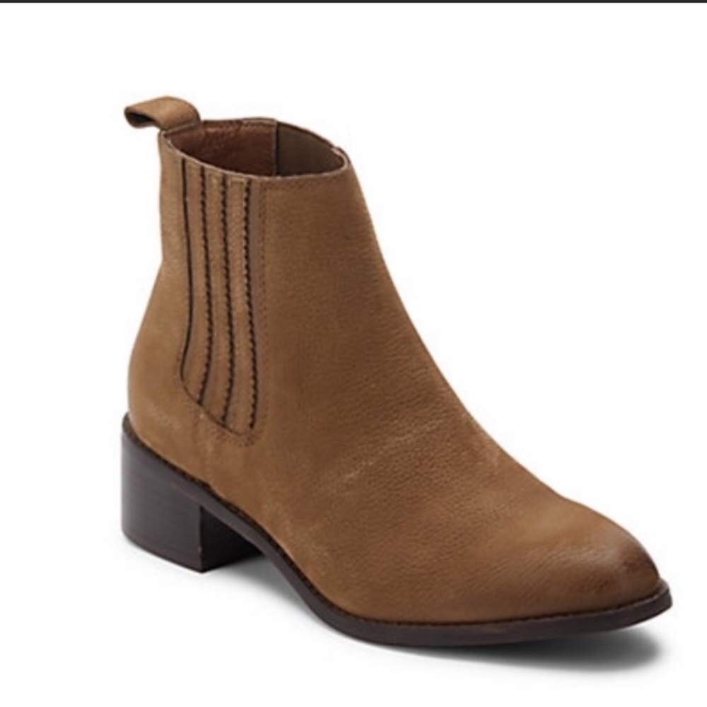 Liebeskind brown bootie