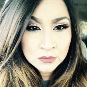 Meet your Posher, Cheri