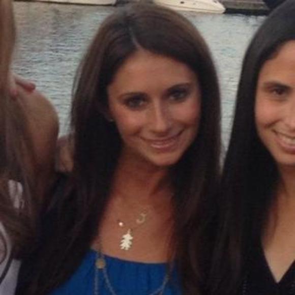 Meet your Posher, Jenny - Picture 1 of 1