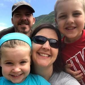 Meet your Posher, Rebecca