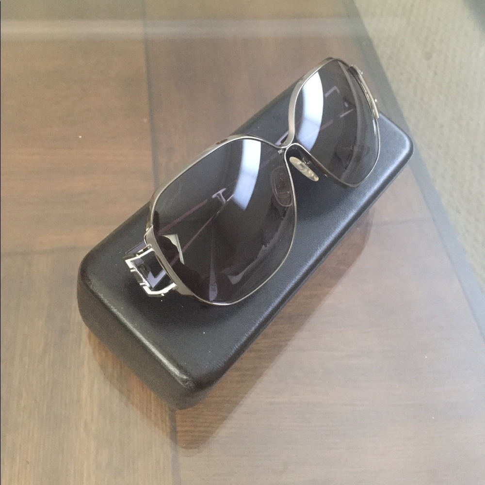 Vintage Tura sunglasses