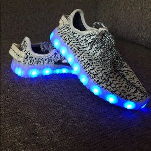 Girls LED Light up shoes