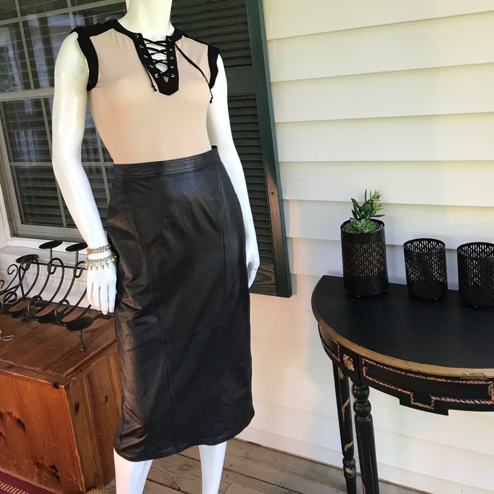 High waisted genuine leather pencil skirt