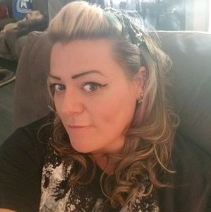 Meet your Posher, Natasha