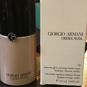 Giorgio Armani Crema Nuda