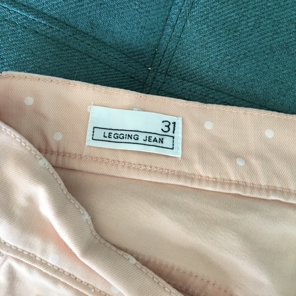 GAP Jeans - Gap size 31 legging jeans GAP Jeans - Gap size 31 legging jeans