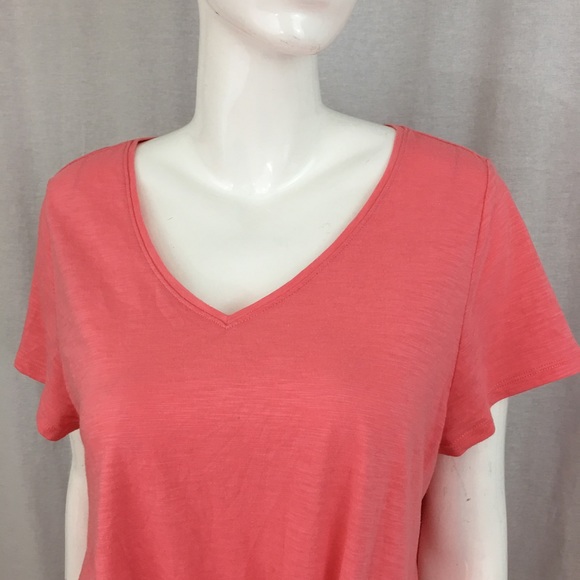 SOLD 💟16/18 Maurices 1 Knot Hem Short Sleeve Top - Picture 4 of 8
