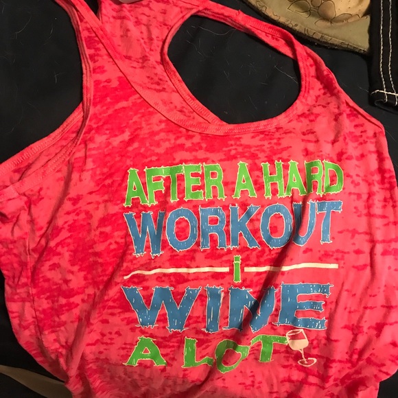Workout tank top - Picture 1 of 1