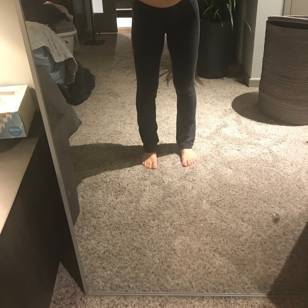 Additional pictures of grey lulu pants