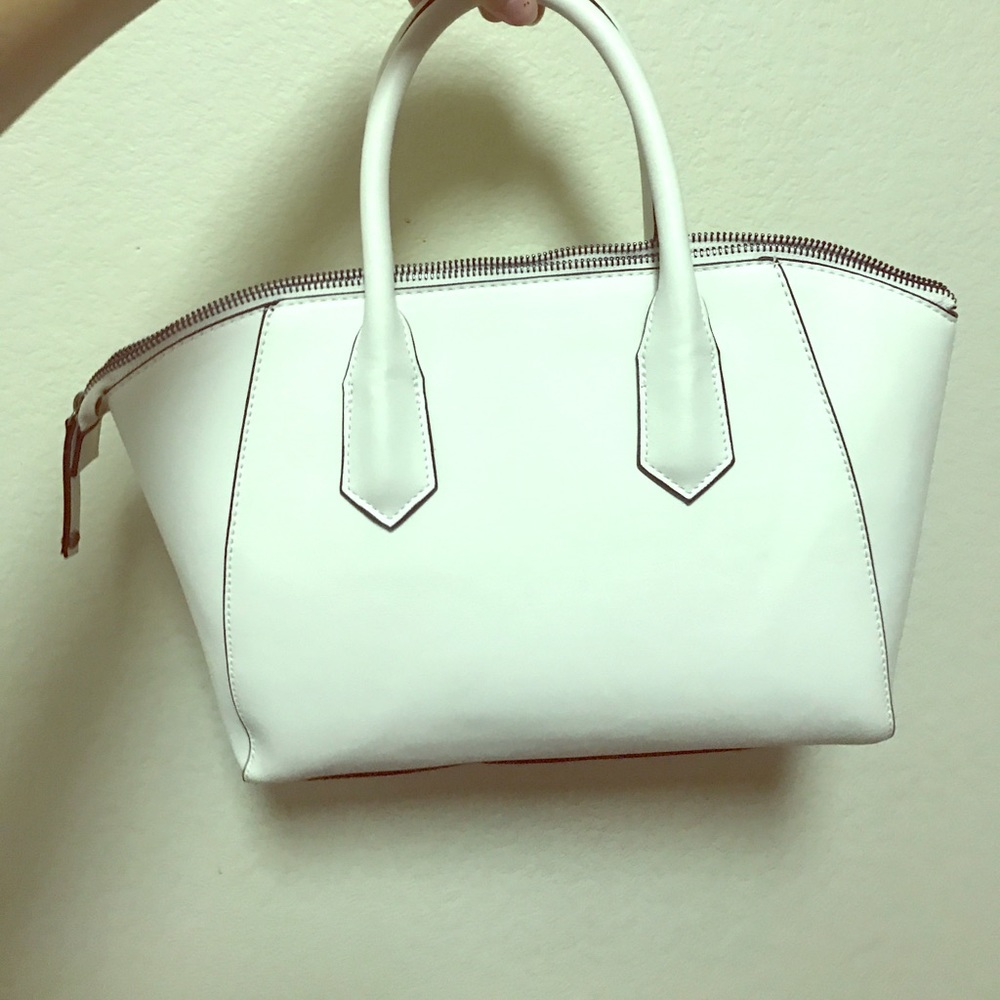 White purse