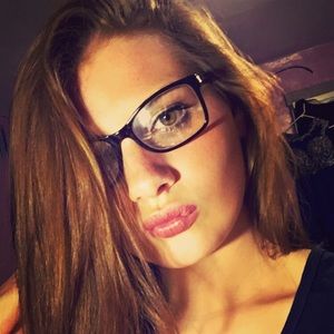Meet your Posher, Savannah