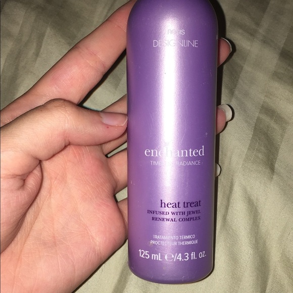 Heat treatment and leave in conditioner - Picture 2 of 2