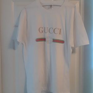 Gucci t-shirt