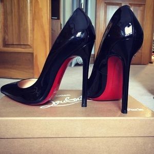 Christian Louboutins Pigalle 120 Black Patent