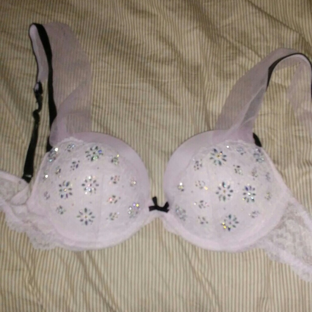 Super push up bra 32D