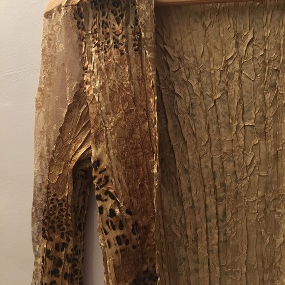 Gold Kisca Button Down Cheetah Print Blouse. - Picture 2 of 3