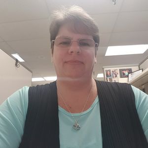 Meet your Posher, Kellie