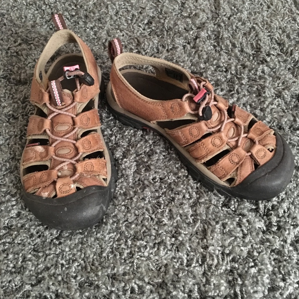 Keen womens shoes