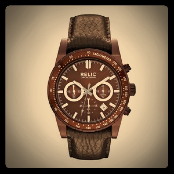 Men's Relic Brady Leather Watch. - Picture 2 of 2