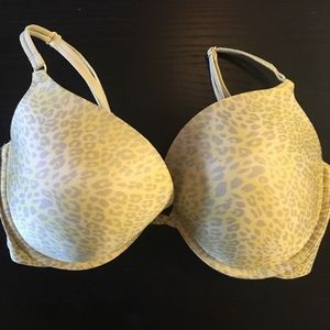 Victoria's Secret push up bra