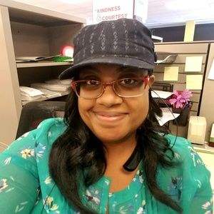 Meet your Posher, Carmen