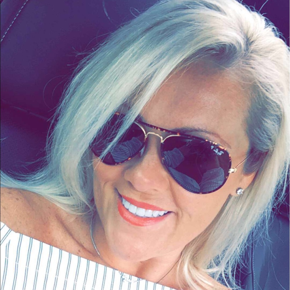 Meet your Posher, Kristi