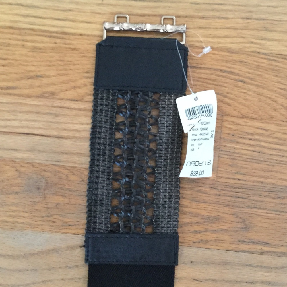 Brand new belt, Arden B size S